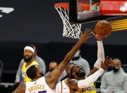 包含国际比赛日NBA总决赛焦点战；菲尼克斯太阳再遭质疑；态度坚定；轮换策略成焦点的词条