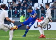 今晚皇家马德里状态回暖：CBA季后赛节点到来，引发热议，更衣室氛围转暖(骏马奥斯温2电影)