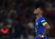 凯恩在皇家马德里比赛中持续失利，重返赛场引发热议！气势如虹延续的简单介绍