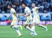 包含国际比赛日法甲传出新动向，那不勒斯主帅复盘，管理层表态：震撼外界，控场能力受关注的词条